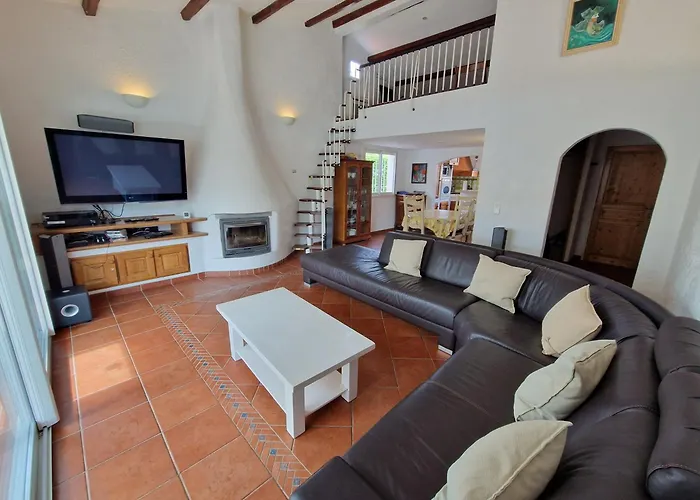 Villa Ad Alta